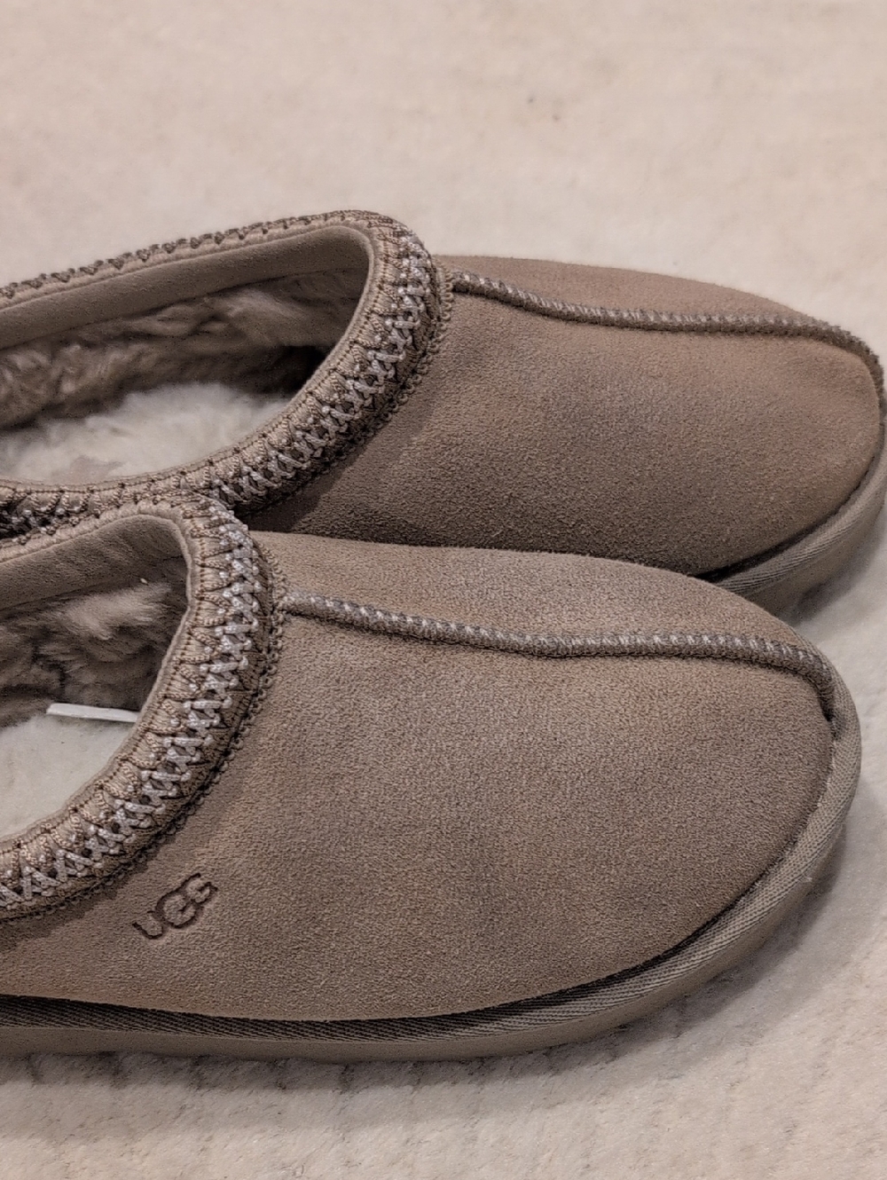 Ugg Tasman Slipper In Driftwood Size 8